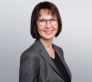 Angelika, Syndikusrechtsanwältin