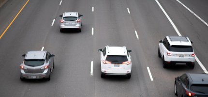 Autos auf der Straße 