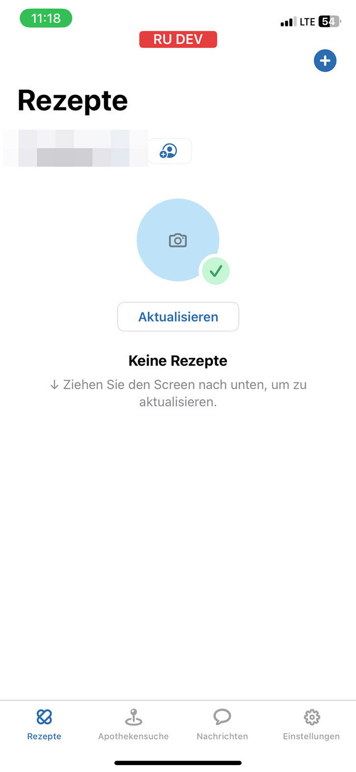 Das Bild zeigt eine Seite mit dem Titel Rezepte. Oben rechts ist ein Plus-Symbol zu sehen. Am unteren Rand sind Navigationsoptionen für Rezepte, Apothekensuche, Nachrichten und Einstellungen vorhanden.