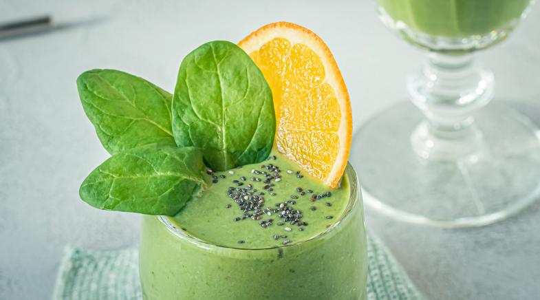 Grüner Smoothie mit Spinat