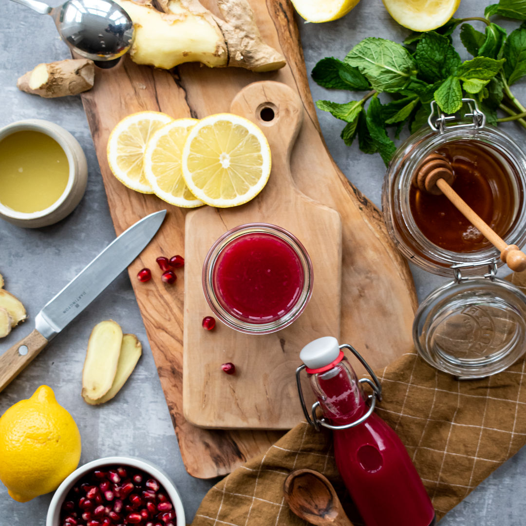 Ingwer-Shot mit Granatapfel