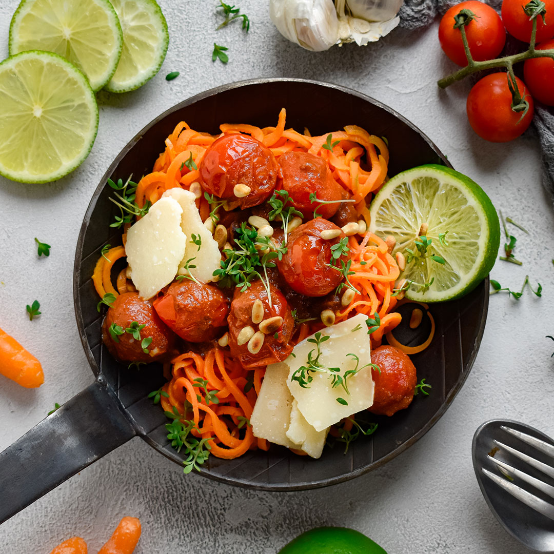 Moodles mit Tomatensoße