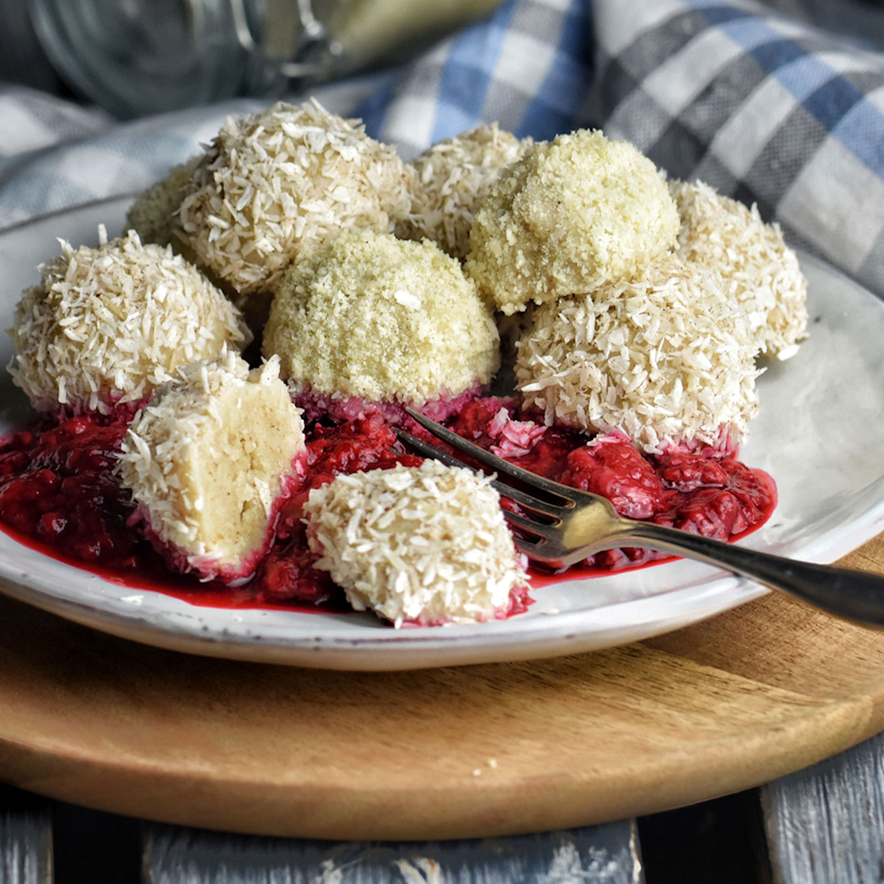 Quarkknödel mit Himbeeren