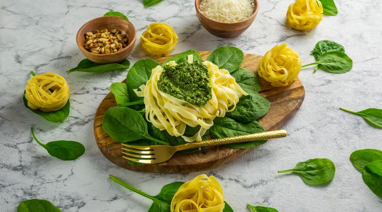 Tagliatelle mit Pesto